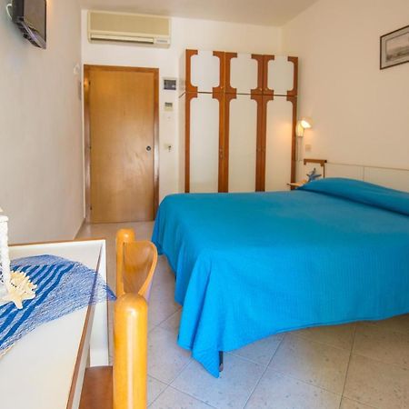 Hotel Venezia كاتوليكا المظهر الخارجي الصورة